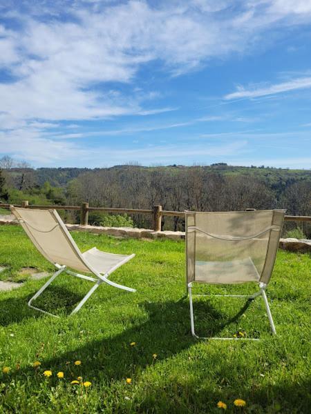 Se Reconnecter A La Nature Au Gite 3 Etoiles De Montager A Saint Andre De Chalencon Kültér fotó