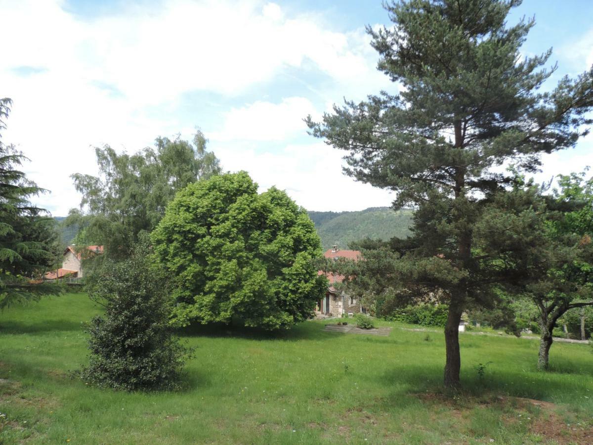 Se Reconnecter A La Nature Au Gite 3 Etoiles De Montager A Saint Andre De Chalencon Kültér fotó