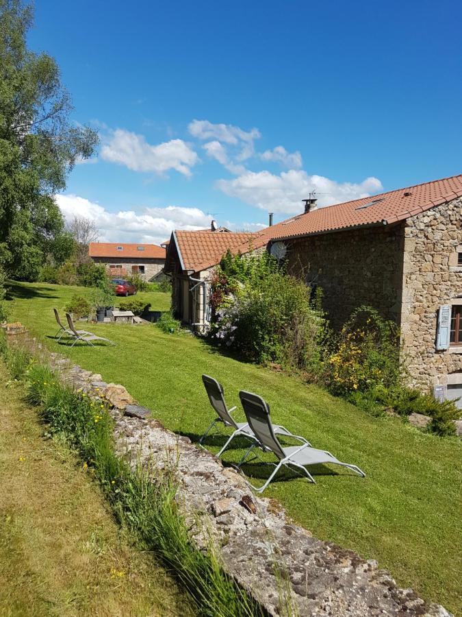 Se Reconnecter A La Nature Au Gite 3 Etoiles De Montager A Saint Andre De Chalencon Kültér fotó